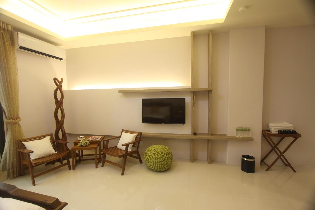 Mrs. Zhuang Homestay Hualien Exterior foto